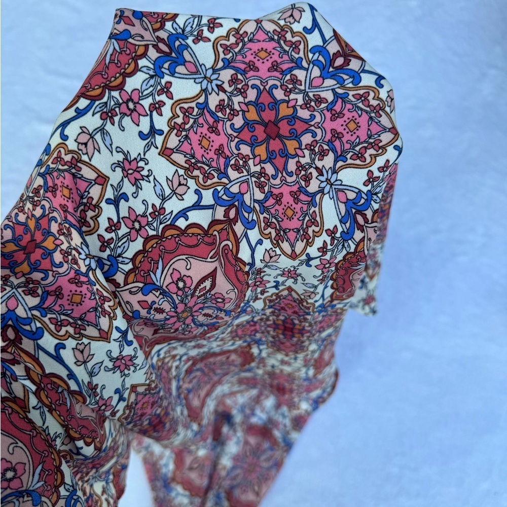 LOFT women’s  Multicolor Patterned Blouse size M - Picture 6 of 9